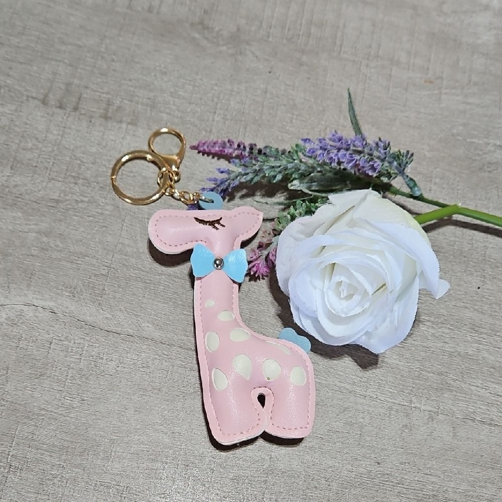 Pink 🎁 Giraffe Vegan Leather Key Ring Bag Charm with Gold Color Accents